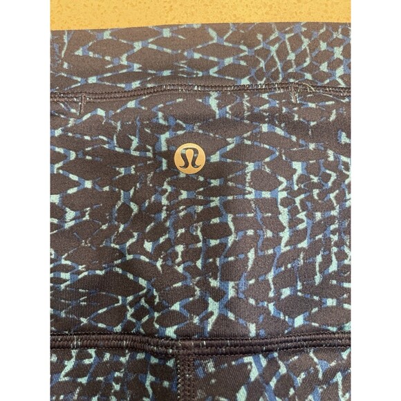 Lululemon Pure Practice Pant Size 10 Samba Snake Kayak Blue Hero - Picture 7 of 9